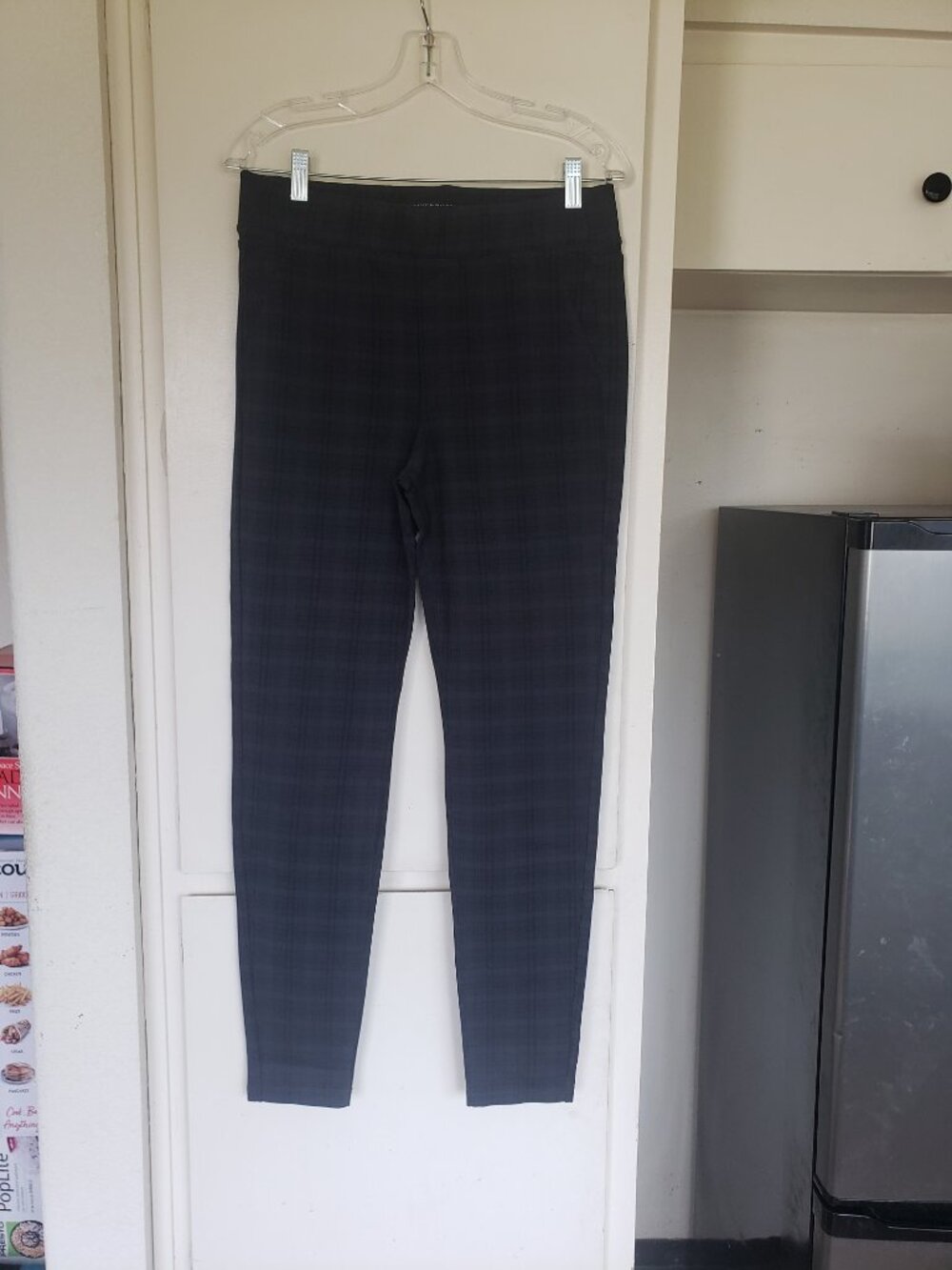 Liverpool plaid pants Green and Black Size 8/29